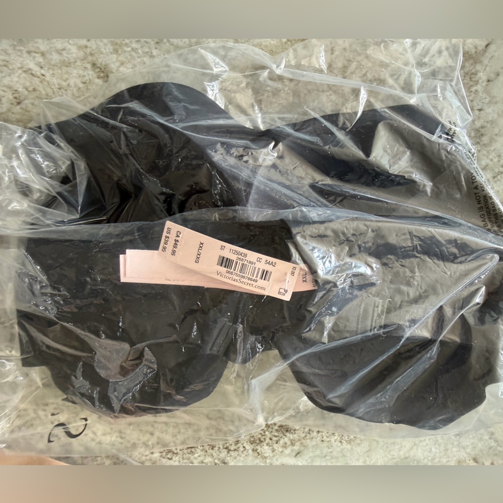NWT | Victoria’s Secret | The T-Shirt Lightly Lined Comfort Bra | Black | XXL - Picture 6 of 7
